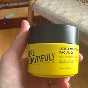 Here Beautiful! Ultra Moisturizing Facial Gel - Vibrant Yellow